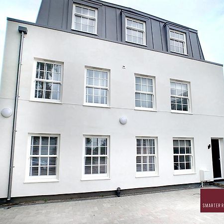 Eton, Windsor - 1 Bedroom First Floor Apartment - Parking Eksteriør billede